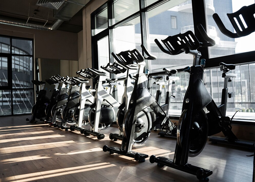 Спортзал, фото на карточке